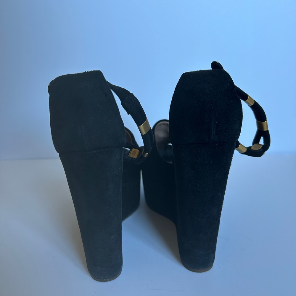 Chloe size 36 Black suede Wedge platforms w gold detail and snap - Picture 6 of 7
